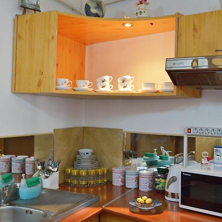 Atlas Accommodation Bucureşti Ngoại thất bức ảnh