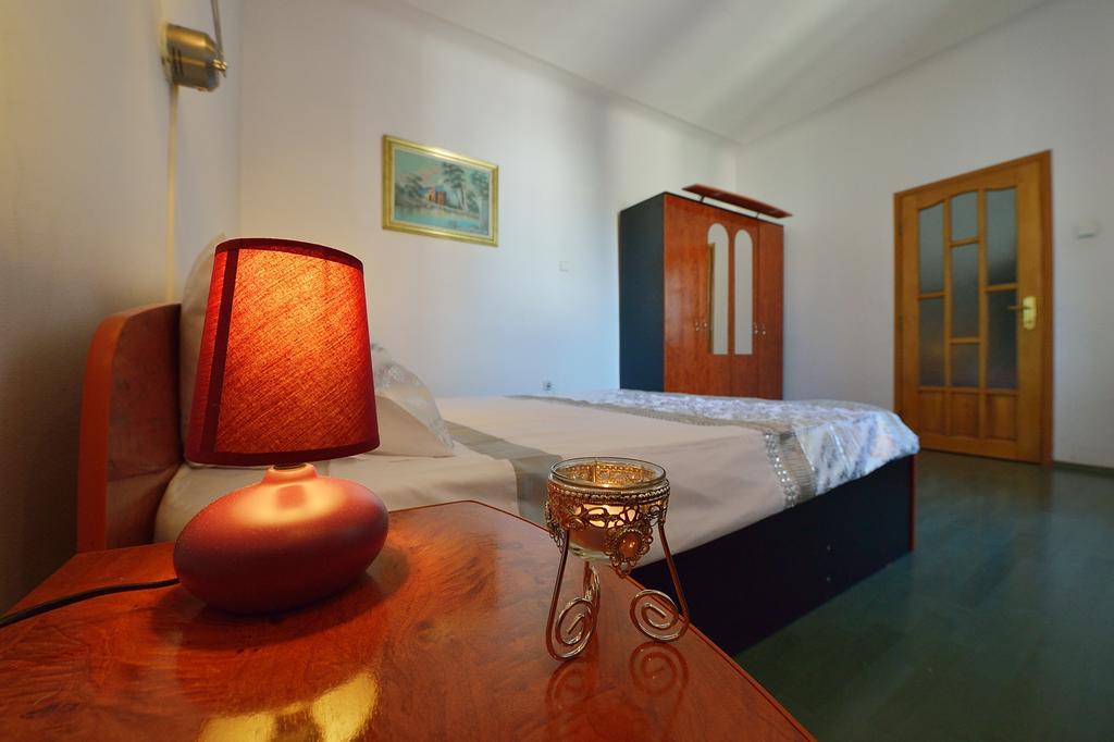Atlas Accommodation Bucureşti Ngoại thất bức ảnh