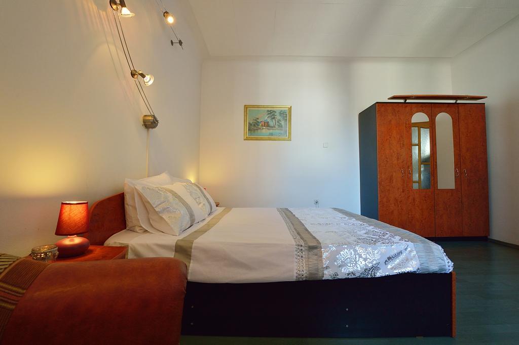 Atlas Accommodation Bucureşti Ngoại thất bức ảnh
